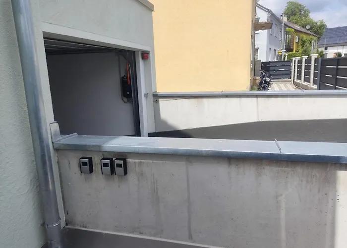 Harmonie Homes - Built In 2025 - High-quality Beds & Linen - Full Kitchen - Fiber Wifi - 4k Smart Tv - 2 Balconies - Elevator - Free Private Parking - Near Augsburg - 20 Min Via Autobahn To Munich-west Dasing