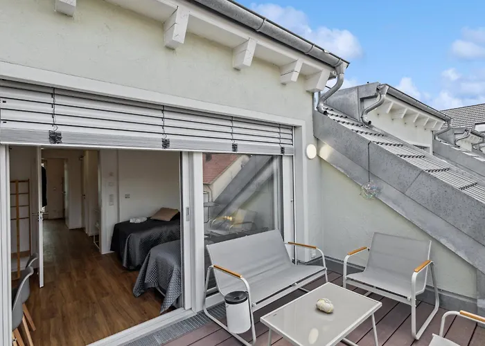 Harmonie Homes - Built In 2025 - High-quality Beds & Linen - Full Kitchen - Fiber Wifi - 4k Smart Tv - 2 Balconies - Elevator - Free Private Parking - Near Augsburg - 20 Min Via Autobahn To Munich-west Apartament