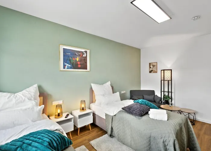 Harmonie Homes - Built In 2025 - High-quality Beds & Linen - Full Kitchen - Fiber Wifi - 4k Smart Tv - 2 Balconies - Elevator - Free Private Parking - Near Augsburg - 20 Min Via Autobahn To Munich-west Dasing