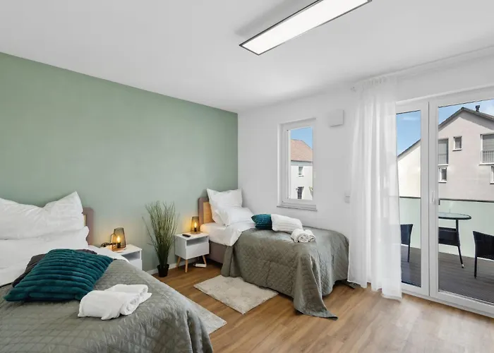 Apartament Harmonie Homes - Built In 2025 - High-quality Beds & Linen - Full Kitchen - Fiber Wifi - 4k Smart Tv - 2 Balconies - Elevator - Free Private Parking - Near Augsburg - 20 Min Via Autobahn To Munich-west Dasing
