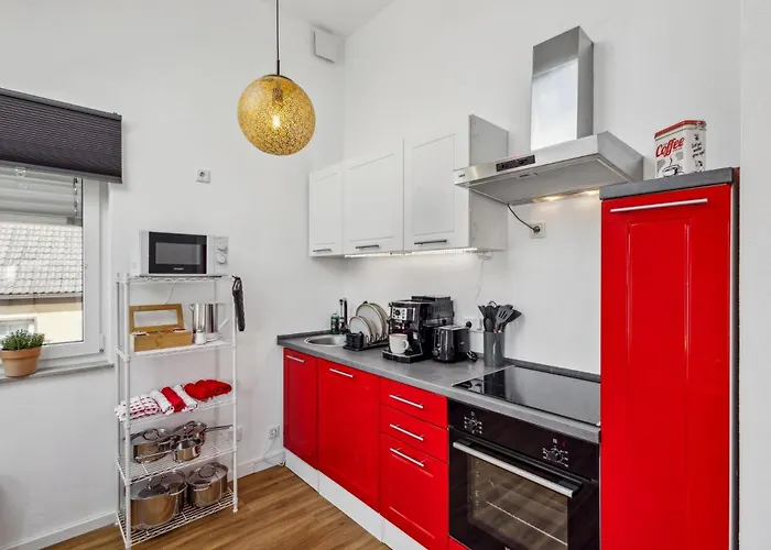 Harmonie Homes - Built In 2025 - High-quality Beds & Linen - Full Kitchen - Fiber Wifi - 4k Smart Tv - 2 Balconies - Elevator - Free Private Parking - Near Augsburg - 20 Min Via Autobahn To Munich-west